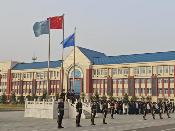 1742893005669230.png 升旗1.png